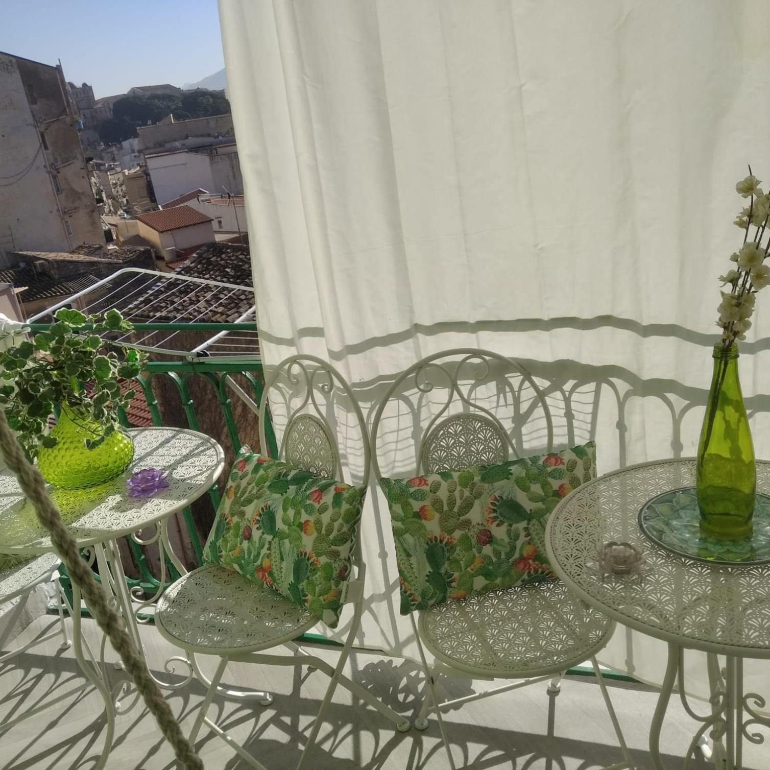 Casa Amari Alla Zisa Hostel Palermo Exteriör bild